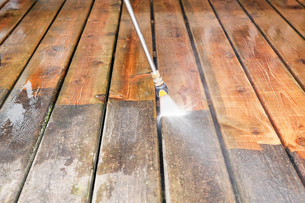 Why Choose Our Certified Pressure Washing Experts for Your Project Needs in Tieton, WA?